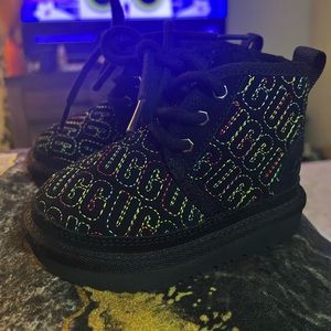 6c uggs boots like new